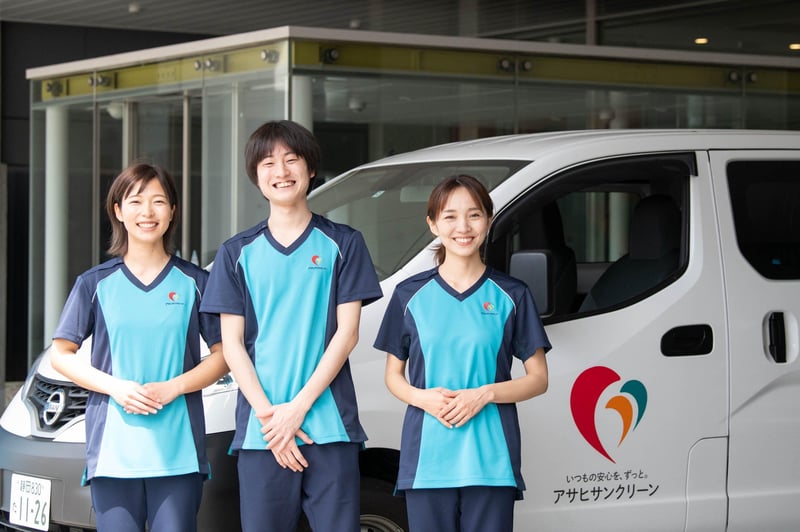【在宅介護センター京都北】【看護師募集】訪問入浴サービス/高時給1,600円/看護師1人・ヘルパー2人の3人体制なので、チームでの業務となります！ ※資格保有者限定